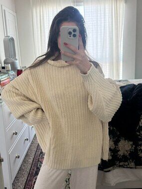 Free People Women's Cream and White Jumper